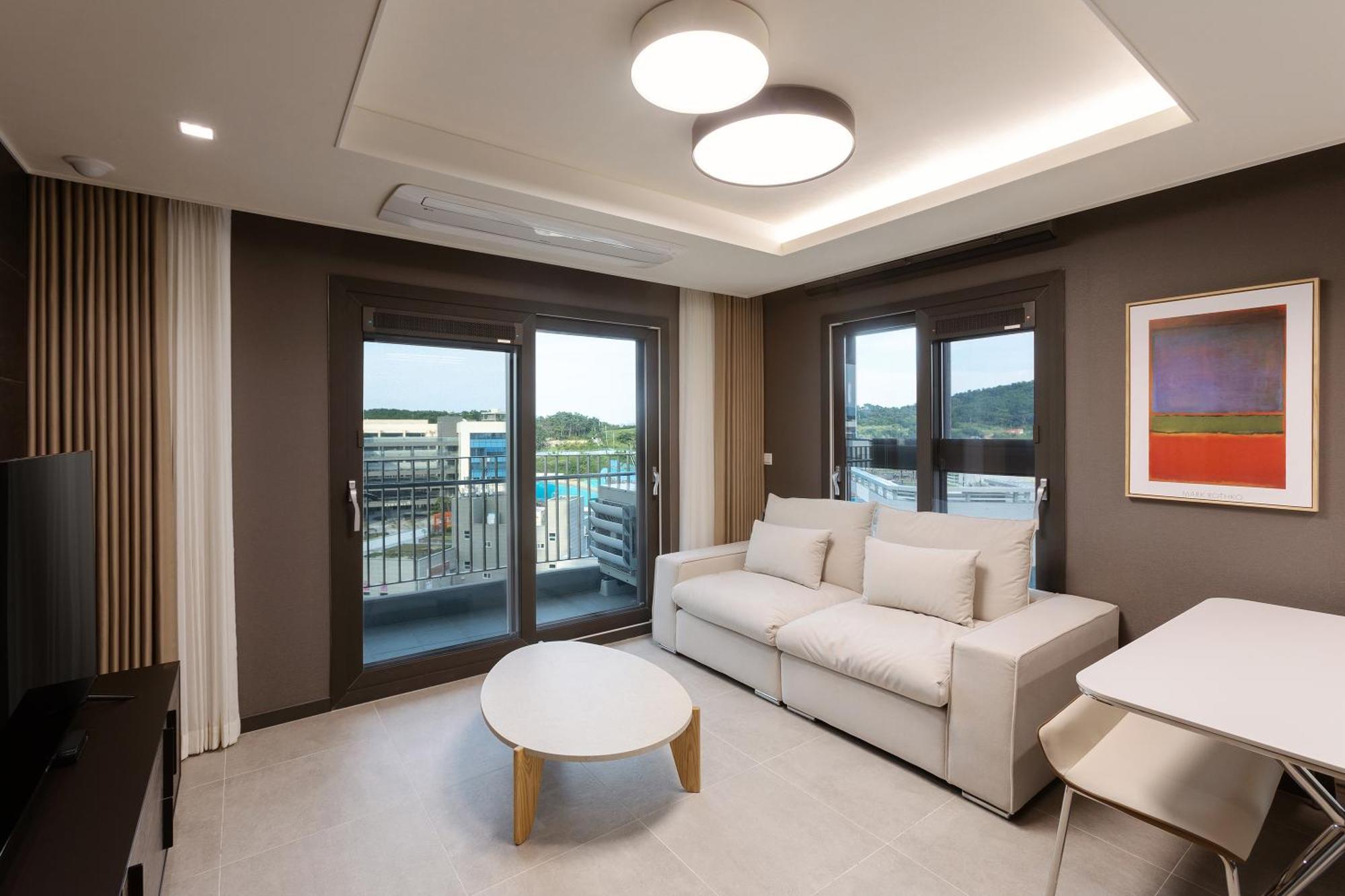 Newcz Osiria Residence Busan Luaran gambar